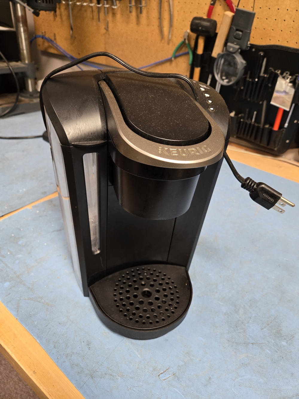 Keurig Single Serve Coffee Maker - Black